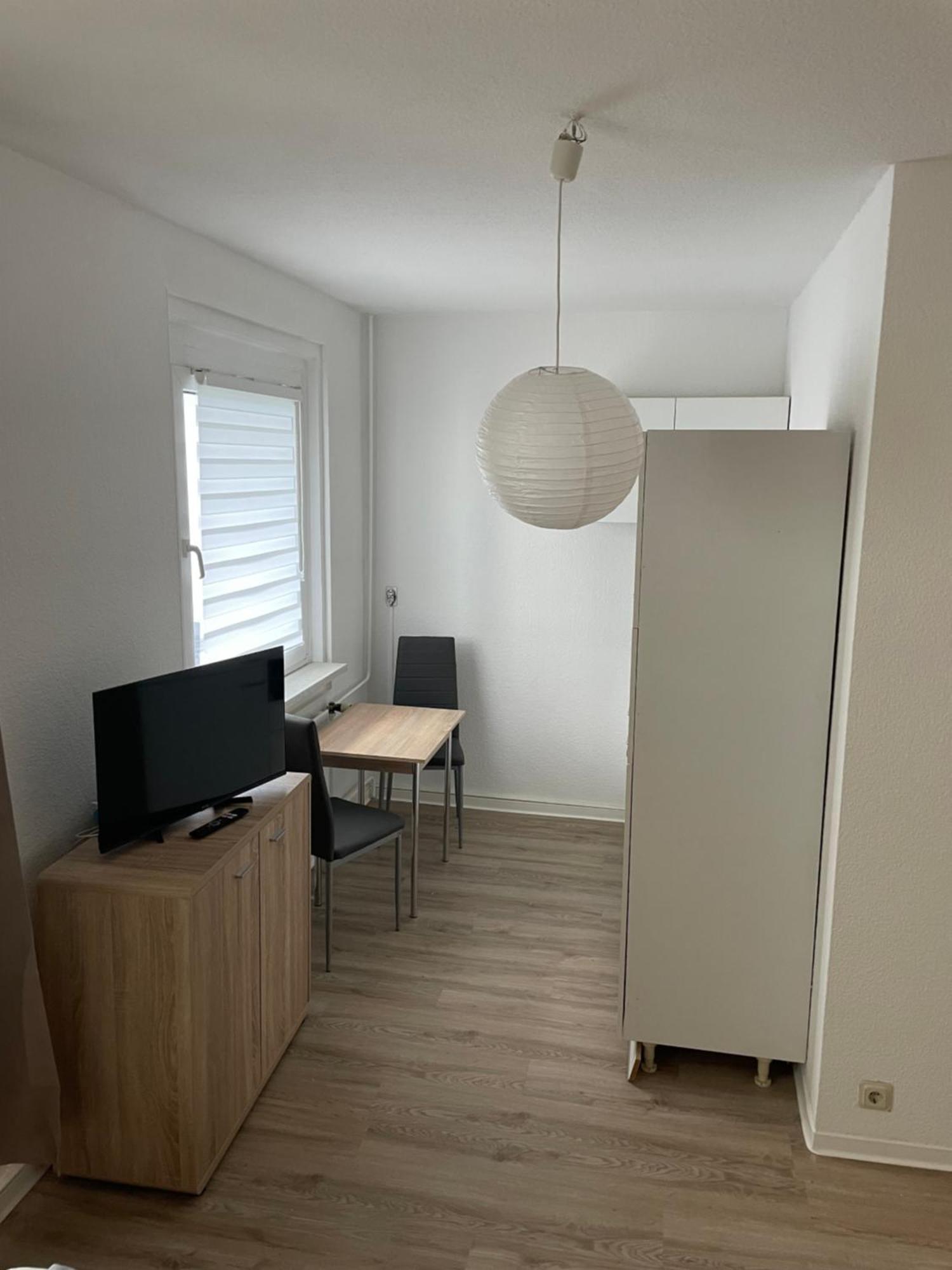 Max Appartements Neubrandenburg Buitenkant foto